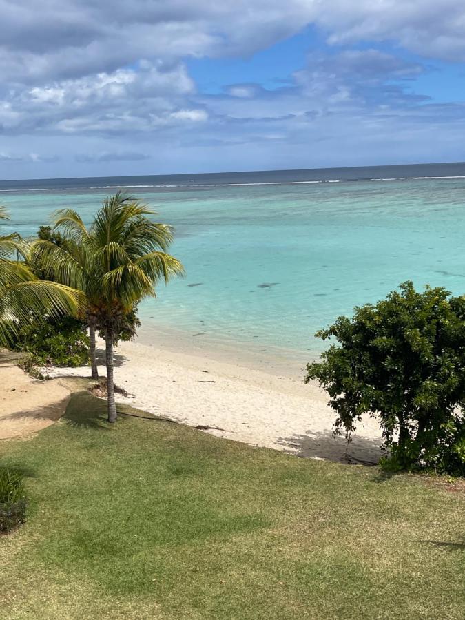 Cap Ouest Beachfront Luxury Penthouse & Apartment Flic-en-Flacq Exterior foto